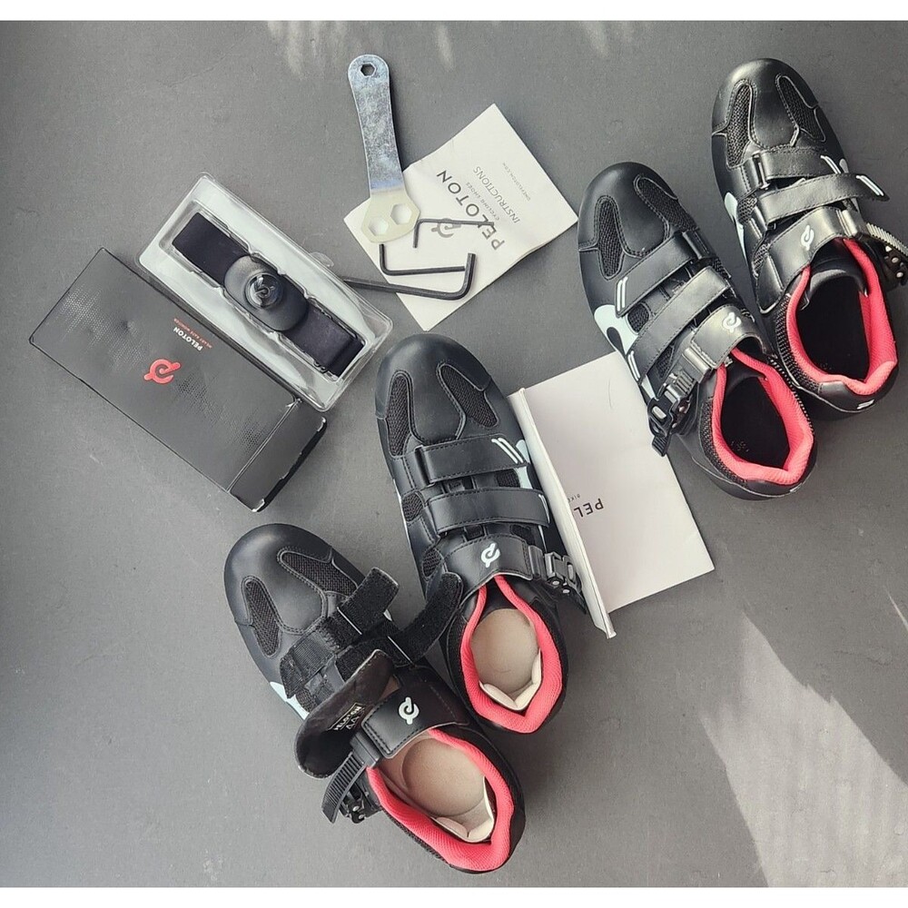 Men's Women's Peloton Cycling Shoes Size 44 Mens 39 Womens 2 Pair Tools